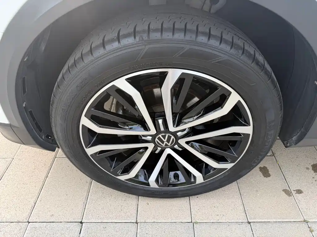 Volkswagen T-Roc 2021 280TSI DSG Smart Connect