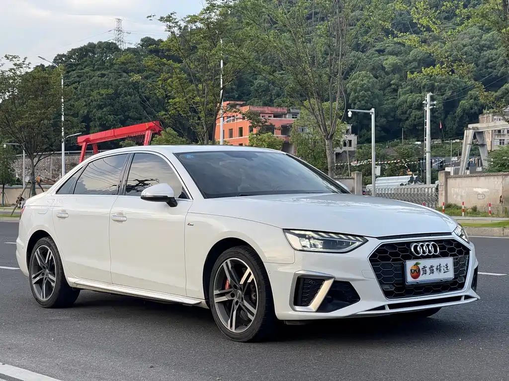 Audi A4L 2020 40 TFSI Luxury