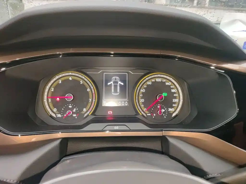 Volkswagen Tharu — миниатюра 7