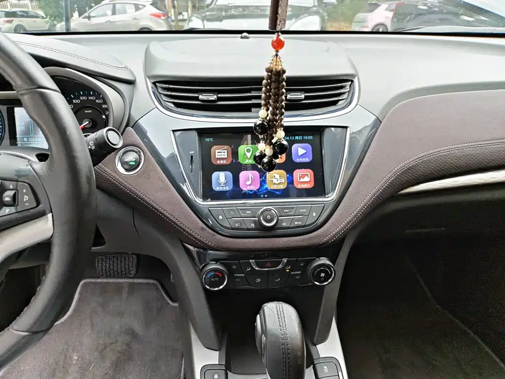Chevrolet Malibu — миниатюра 9
