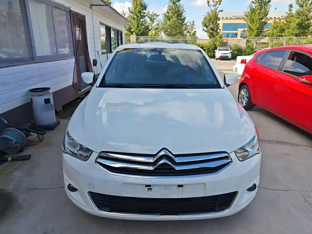 Citroen Elysee — миниатюра 3