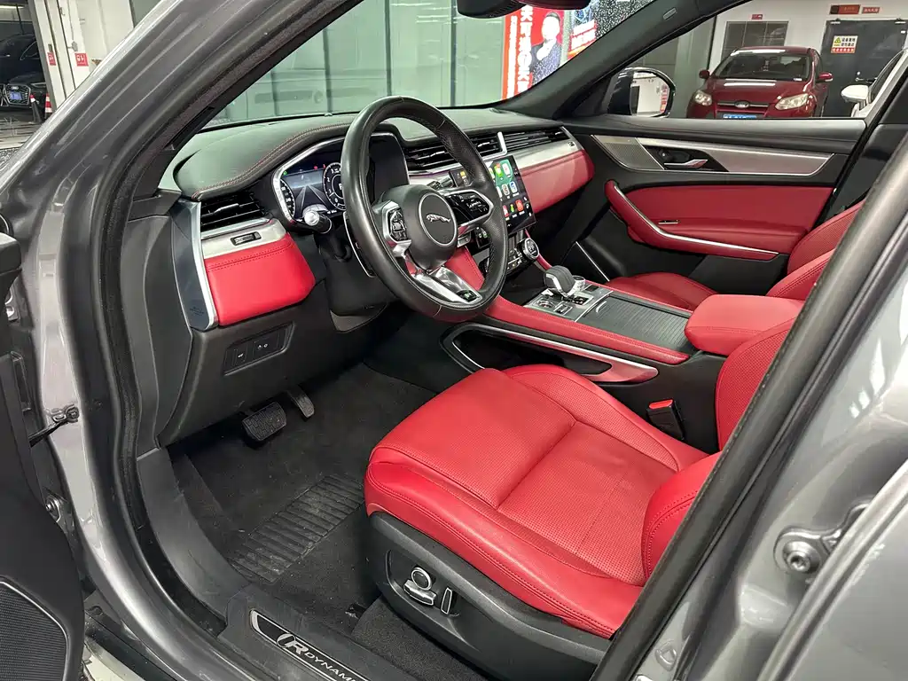 Jaguar F-PACE — миниатюра 15