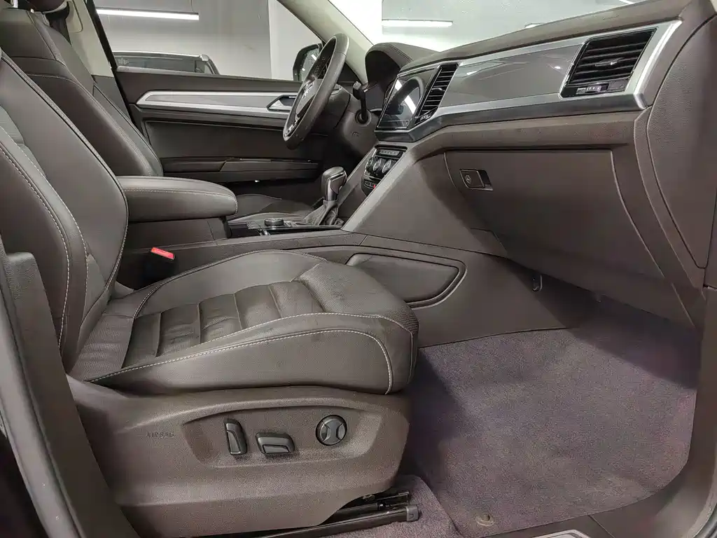 Volkswagen Teramont — миниатюра 10