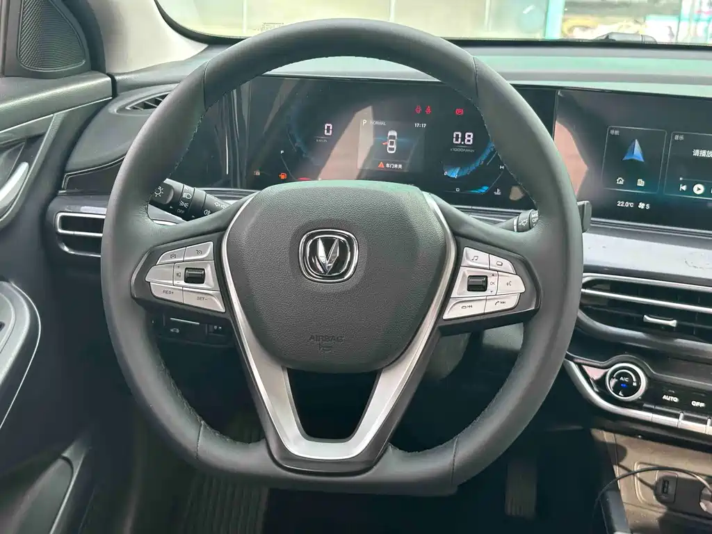 Changan Eado — миниатюра 7