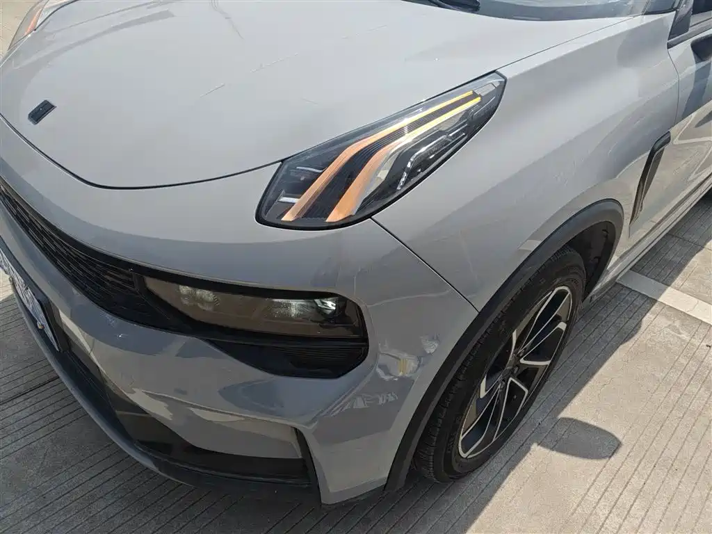 Lynk & Co 01 - фото 18