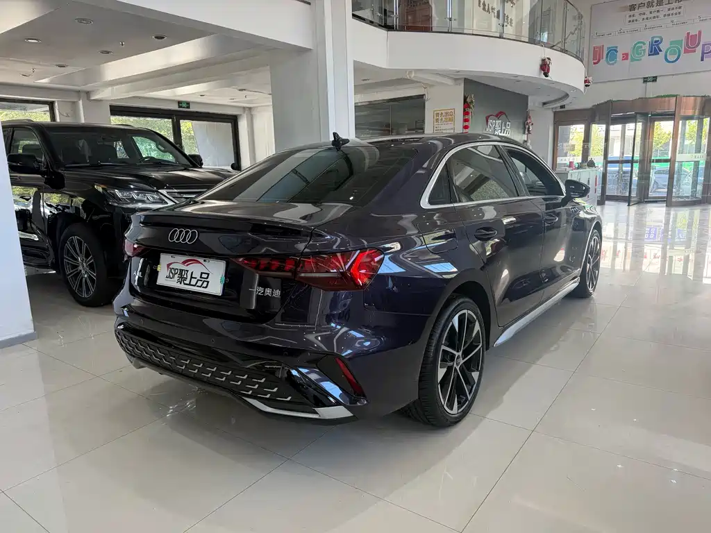Audi A3 — миниатюра 12
