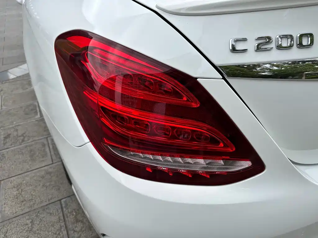 Mercedes-Benz C-Class — миниатюра 27
