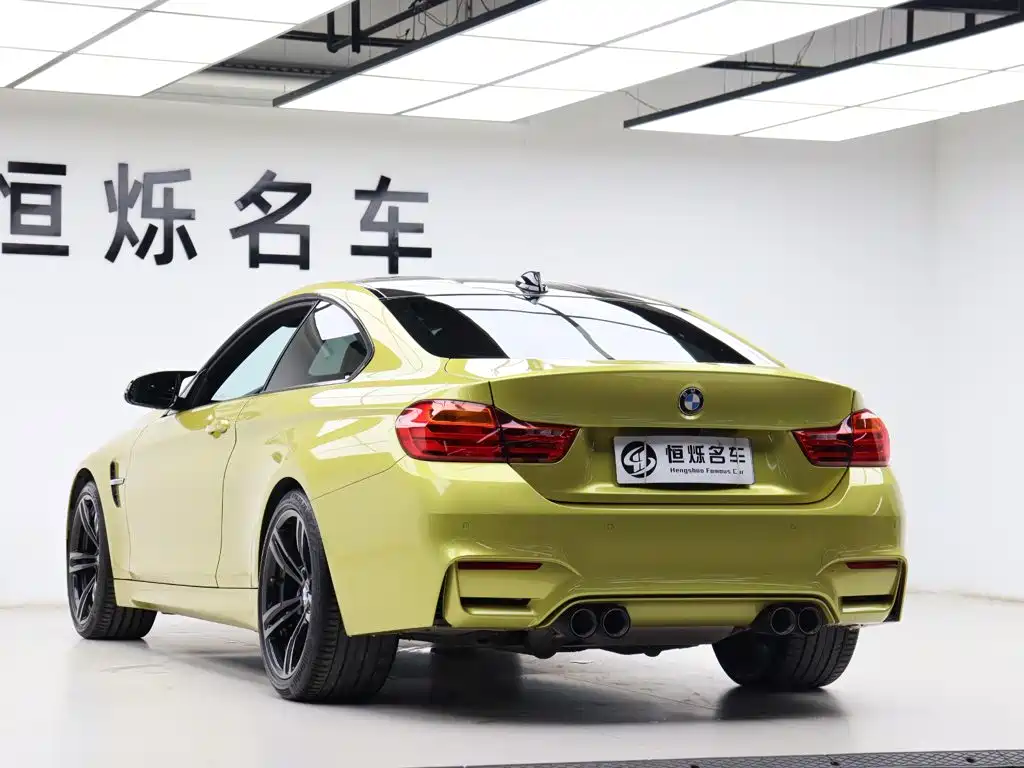 BMW M4