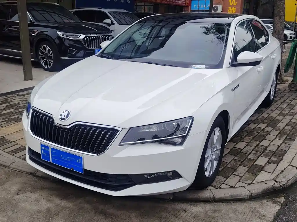 Skoda Superb 2017