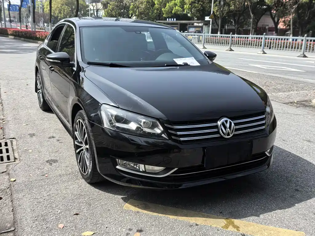 Volkswagen Passat 2012