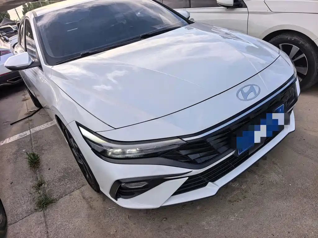Hyundai Elantra 2023 1.5L CVT GLX Elite