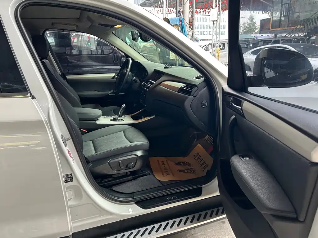 BMW X3 (Import) — миниатюра 8