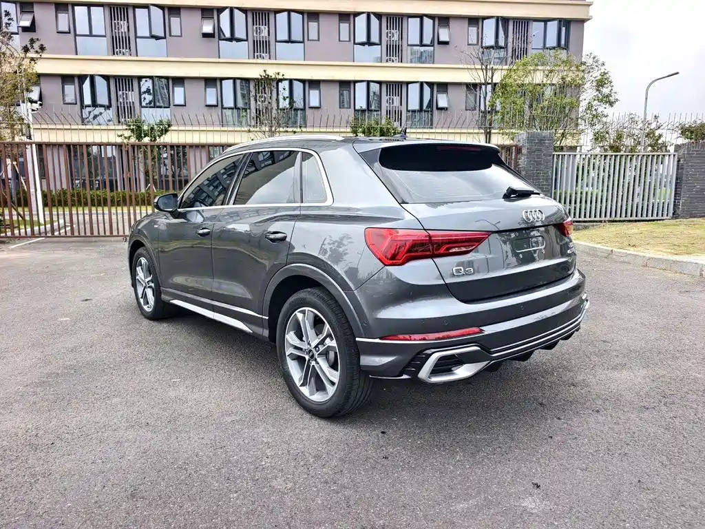 Audi Q3 — миниатюра 14