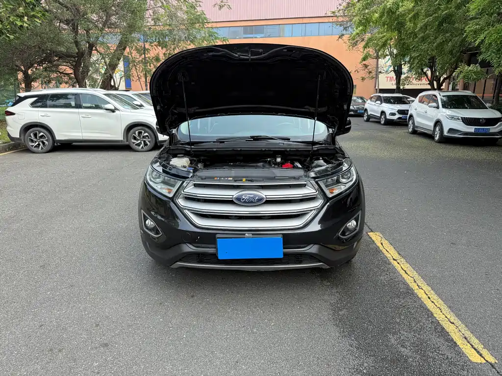 Ford Edge — миниатюра 15