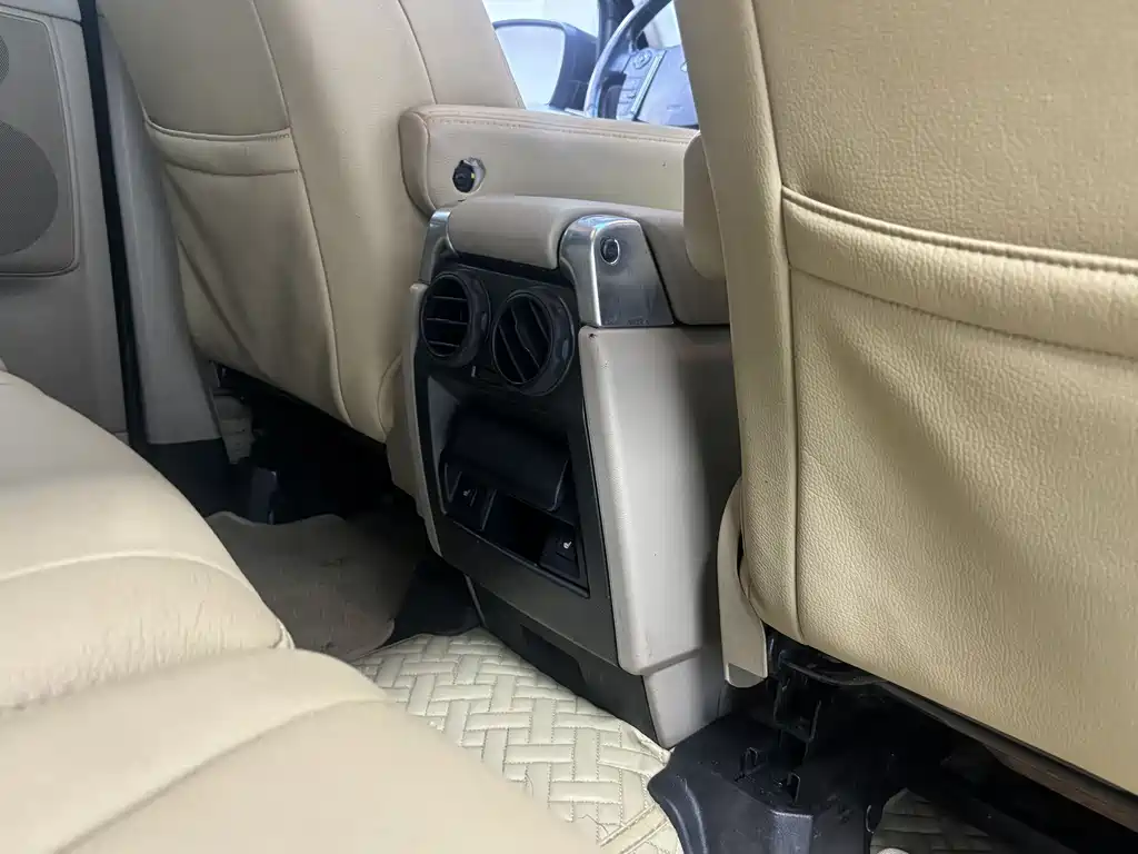 Land Rover Discovery 2012 5.0 V8 SE