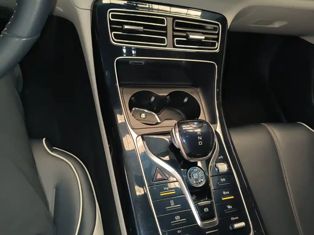 BYD Qin PLUS — миниатюра 14