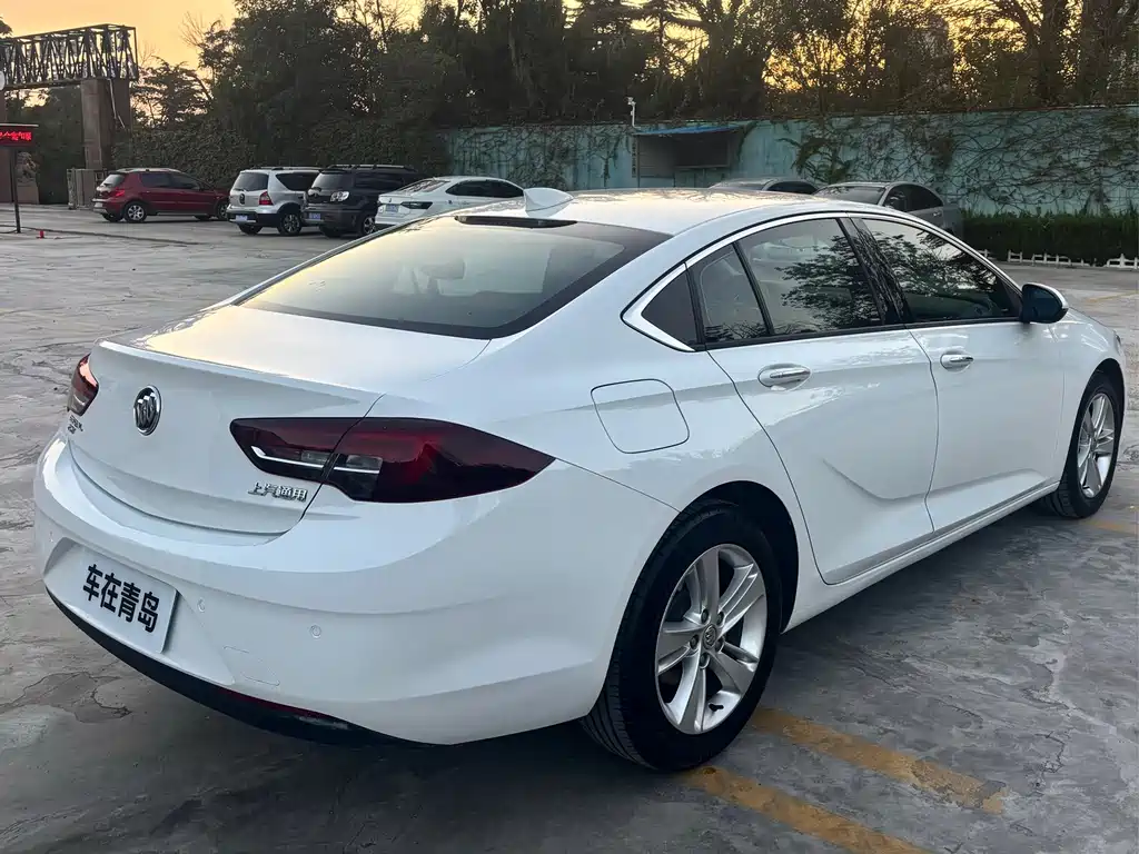 Buick Regal — миниатюра 4
