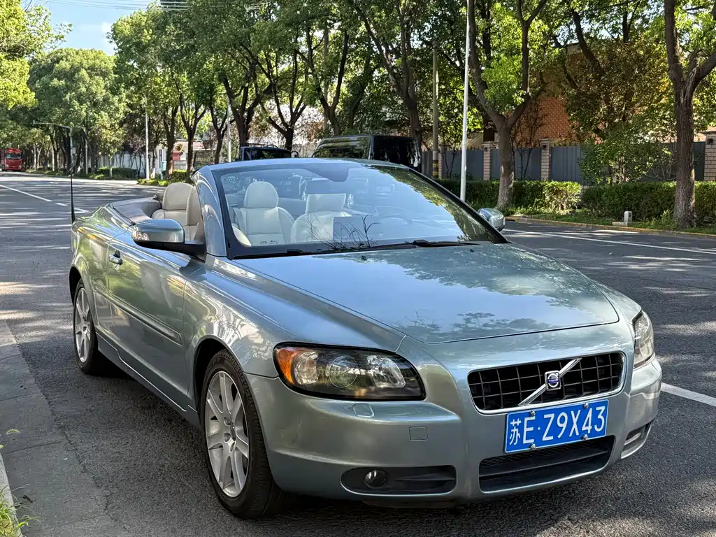 Volvo C70