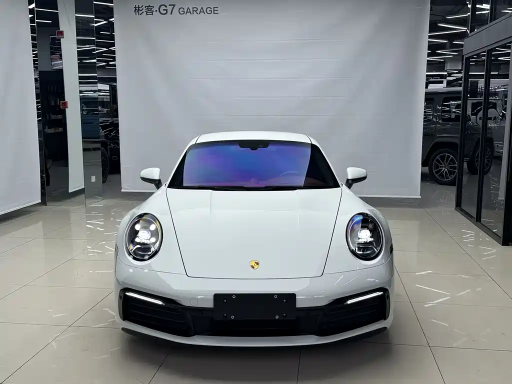 Porsche 911 2023 Carrera 3.0T