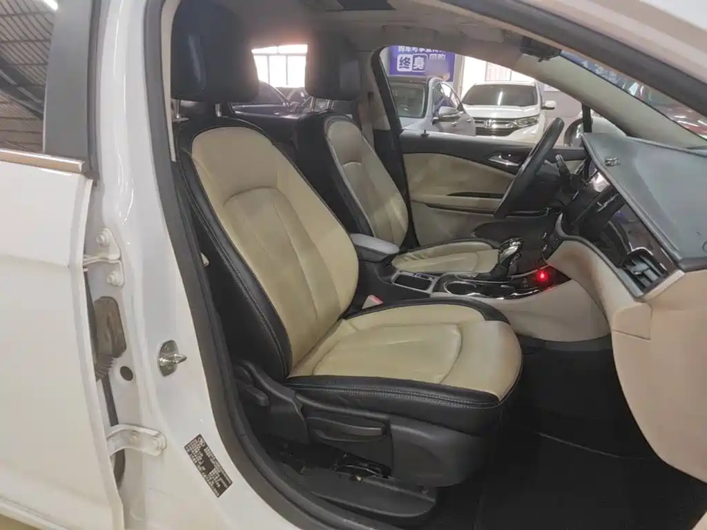Buick Verano — миниатюра 25