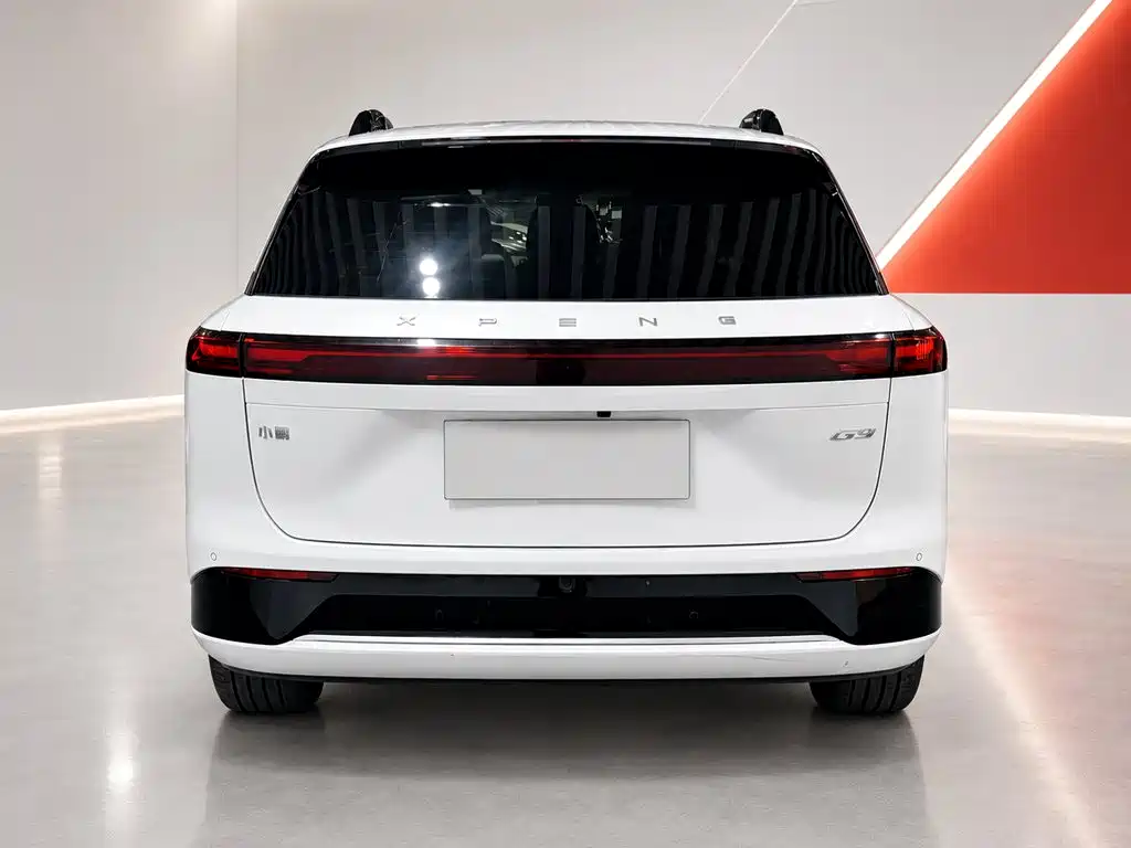 XPeng G9 — миниатюра 5