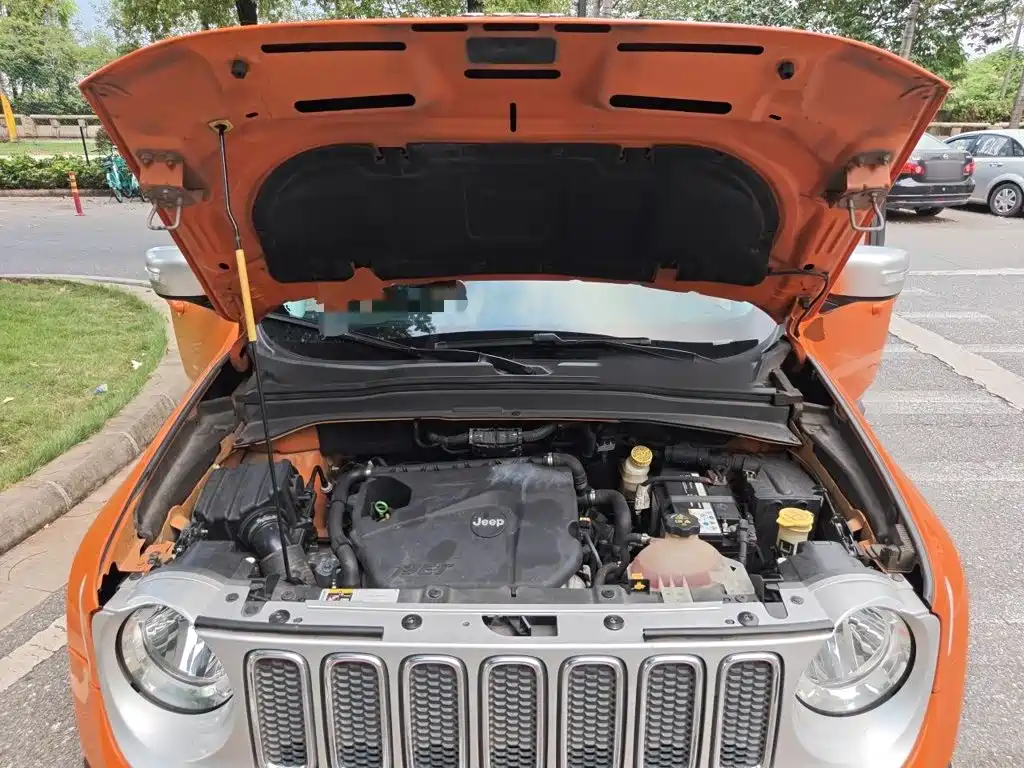 Jeep Renegade — миниатюра 21