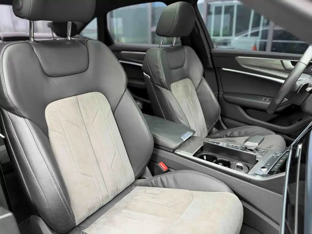 Audi A6L — миниатюра 10