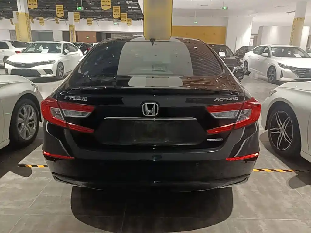 Honda Accord 2018 2.0L VI