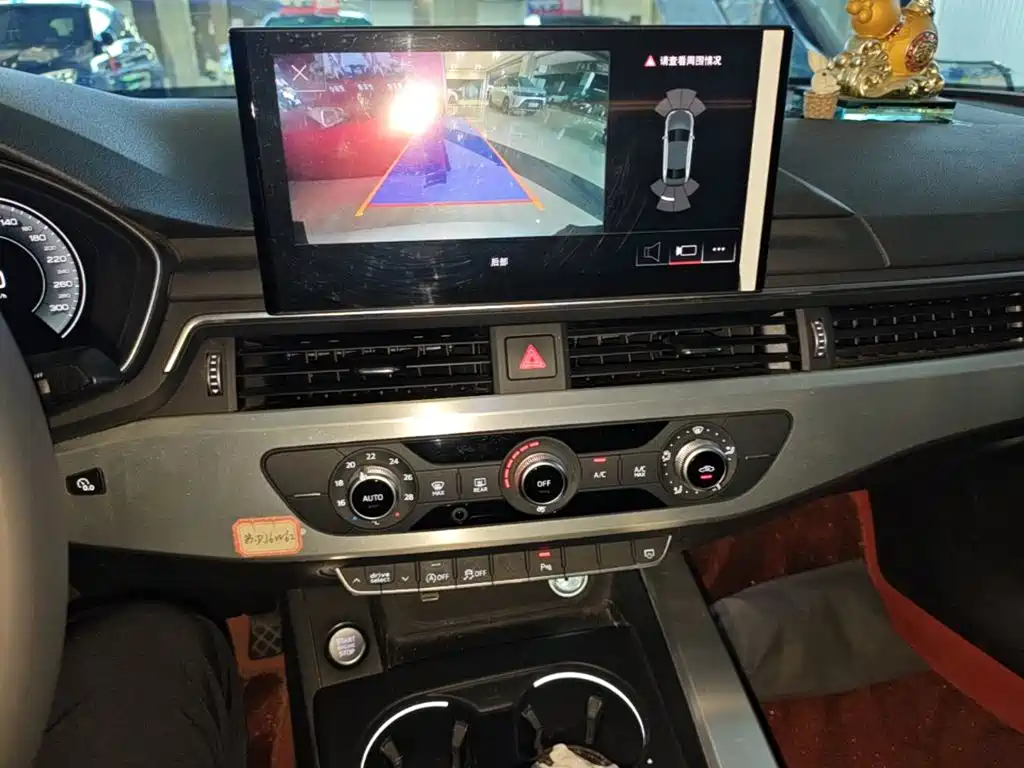 Audi A4L — миниатюра 13