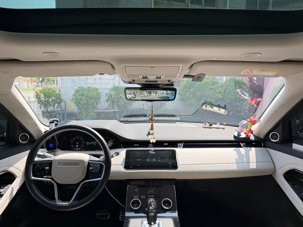 Land Rover Evoque — миниатюра 9