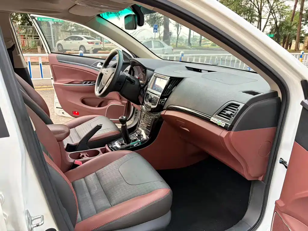 BYD Surui — миниатюра 12