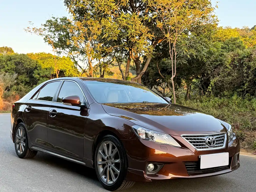 Toyota Reiz 2012 2.5V