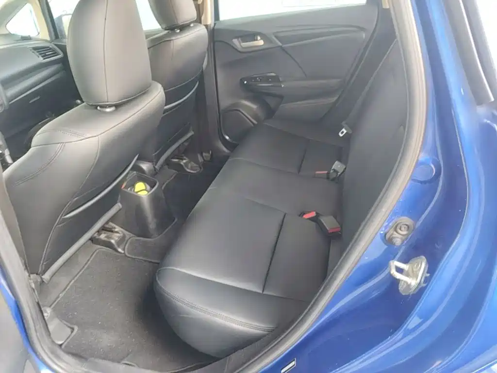 Honda Fit — миниатюра 17