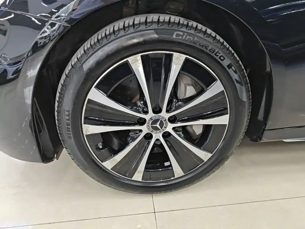 Mercedes-Benz E-Class New Energy — миниатюра 23