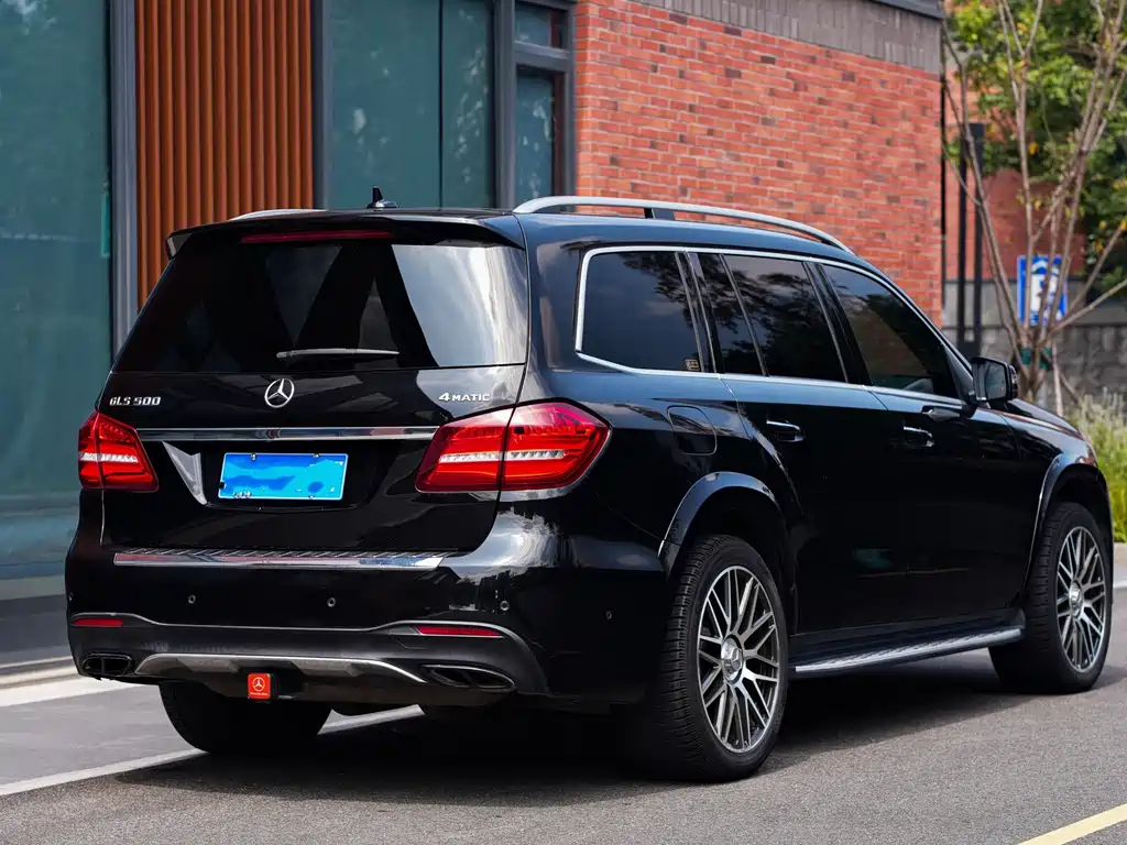 Mercedes-Benz GLS — миниатюра 25