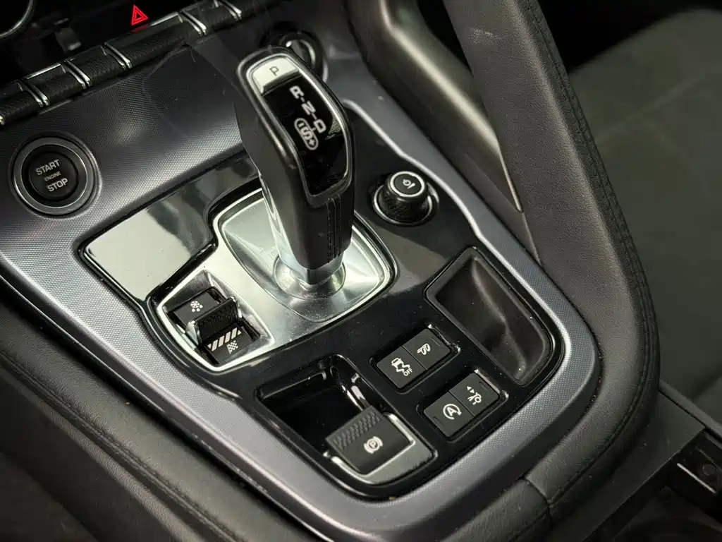 Jaguar F-TYPE — миниатюра 12