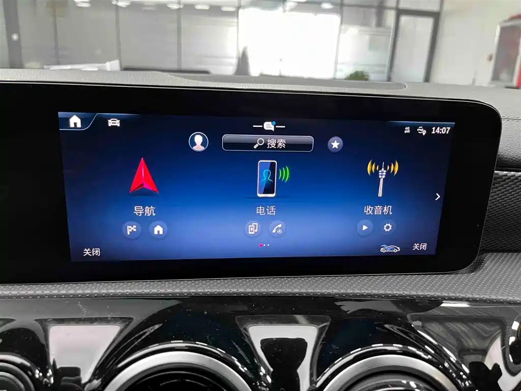 MERCEDES-BENZ A CLASS