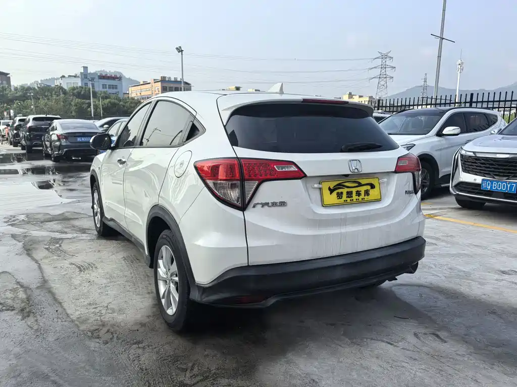 Honda Vezel — миниатюра 4