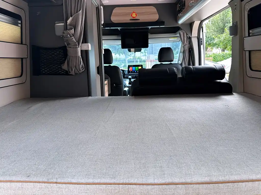 Maxus V90 RV — миниатюра 9
