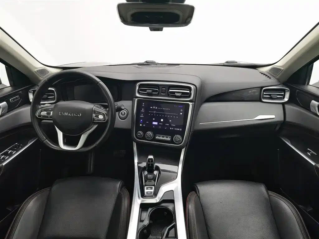 Lynk & Co 01 2019 2.0T Pro VI