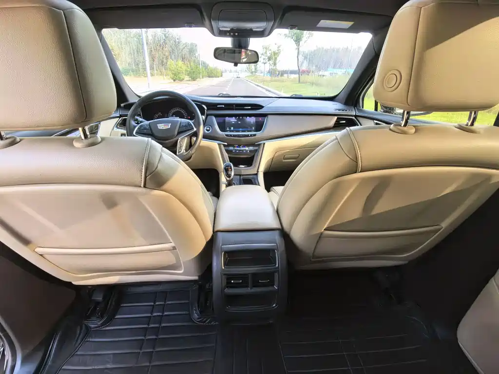 Cadillac XT5 — миниатюра 17