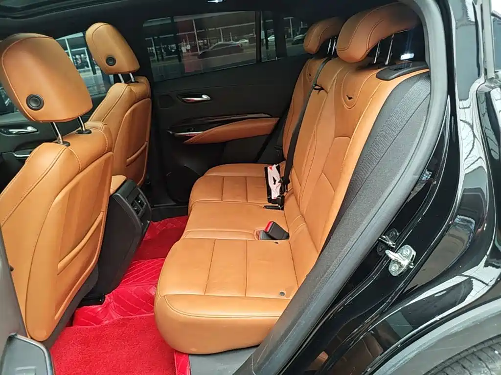 Cadillac XT4 — миниатюра 17