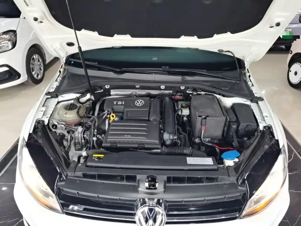 Volkswagen Golf — миниатюра 20