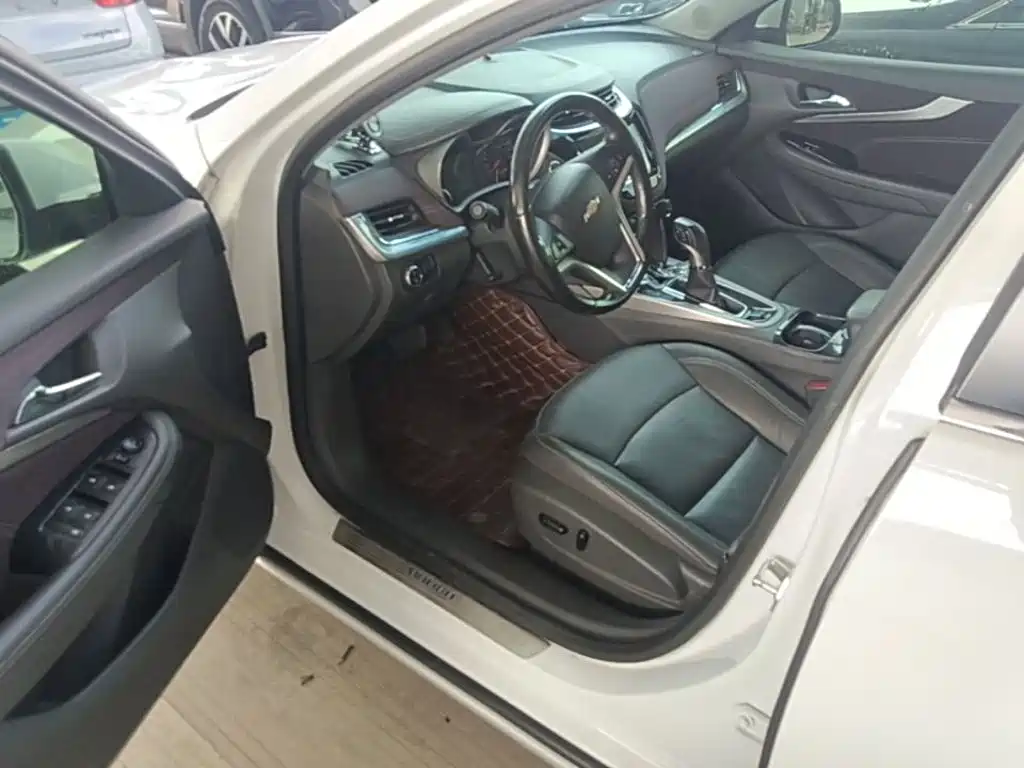 Chevrolet Malibu — миниатюра 16