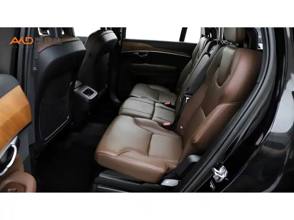 Volvo XC90 2022 B5 Luxury 5 мест