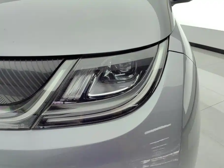 BYD Dolphin — миниатюра 5