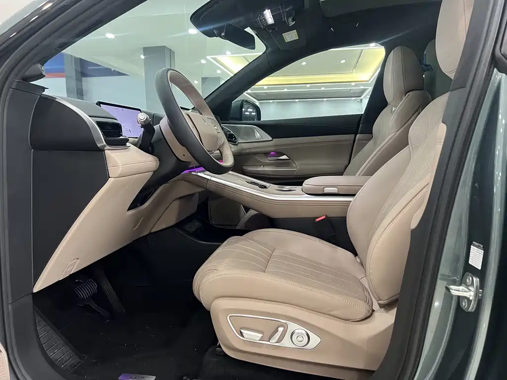 Xpeng G9 2025 625 Max
