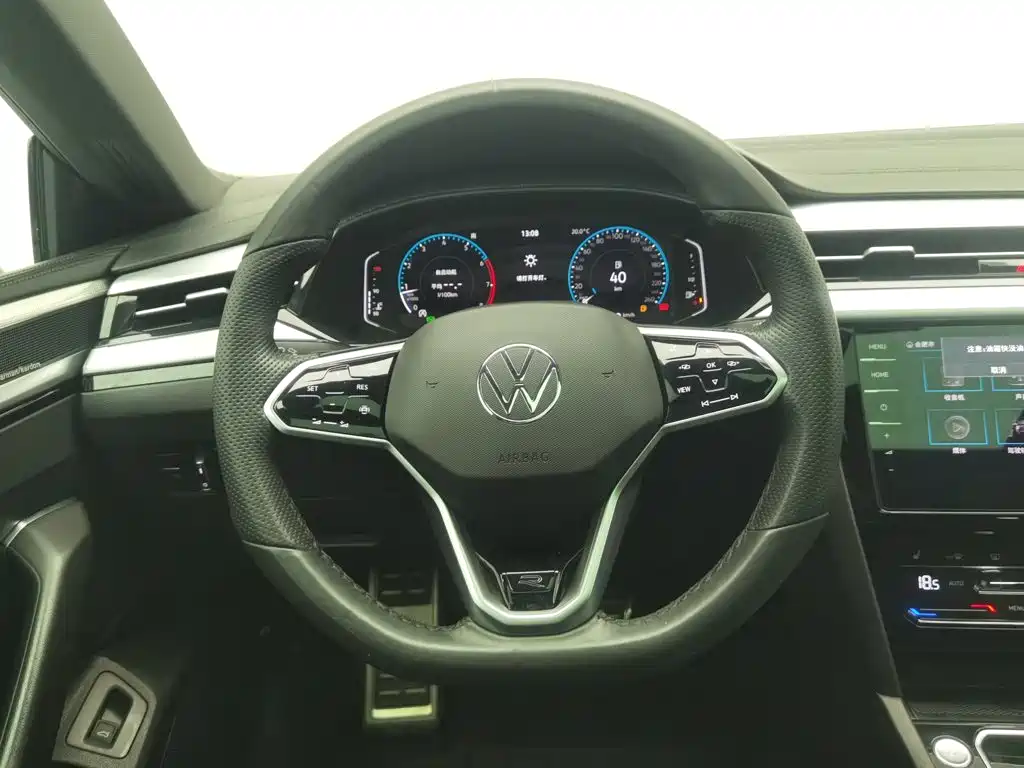 Volkswagen CC — миниатюра 11