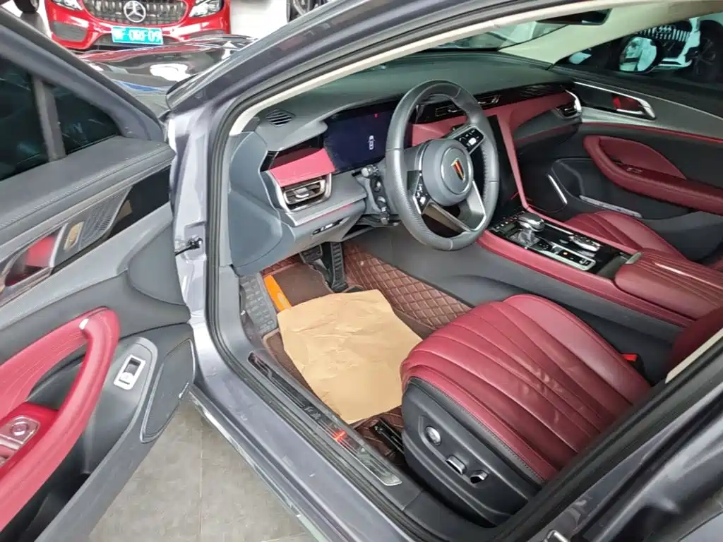 Hongqi Hongqi H5 — миниатюра 16