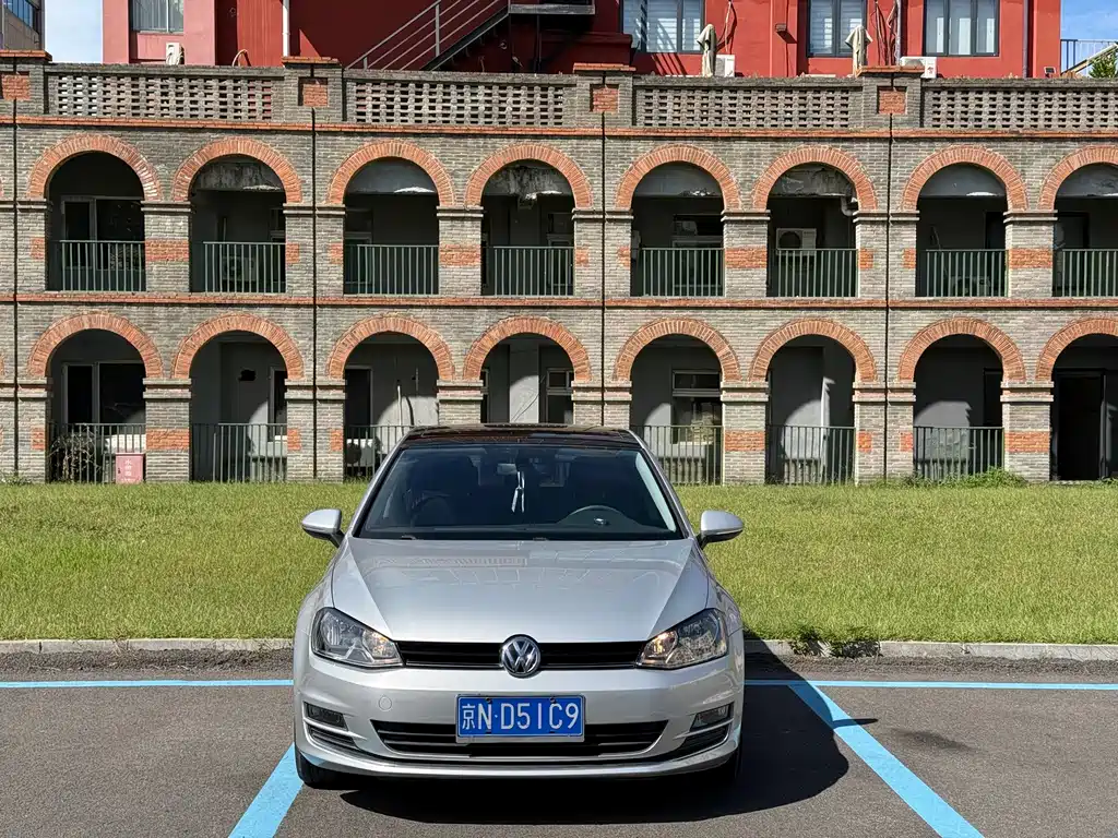 Volkswagen Golf — миниатюра 3